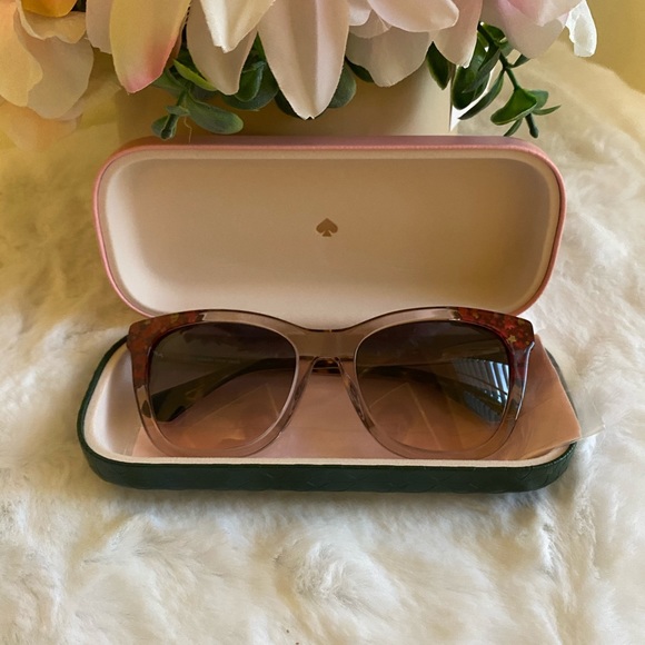 Kate spade ♠️ sunglasses - Picture 3 of 8